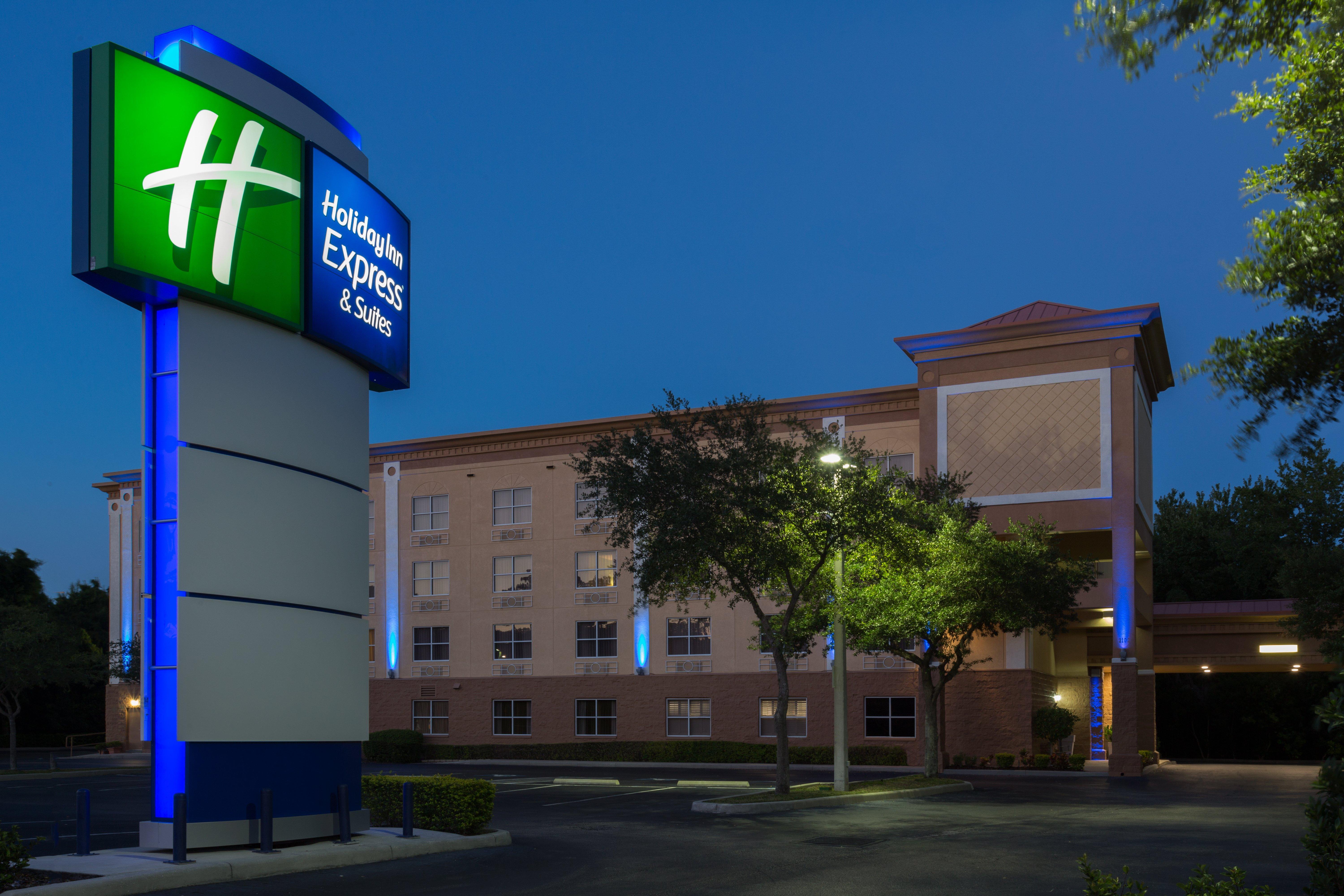 Holiday Inn Express & Suites Plant City By Ihg Exterior foto