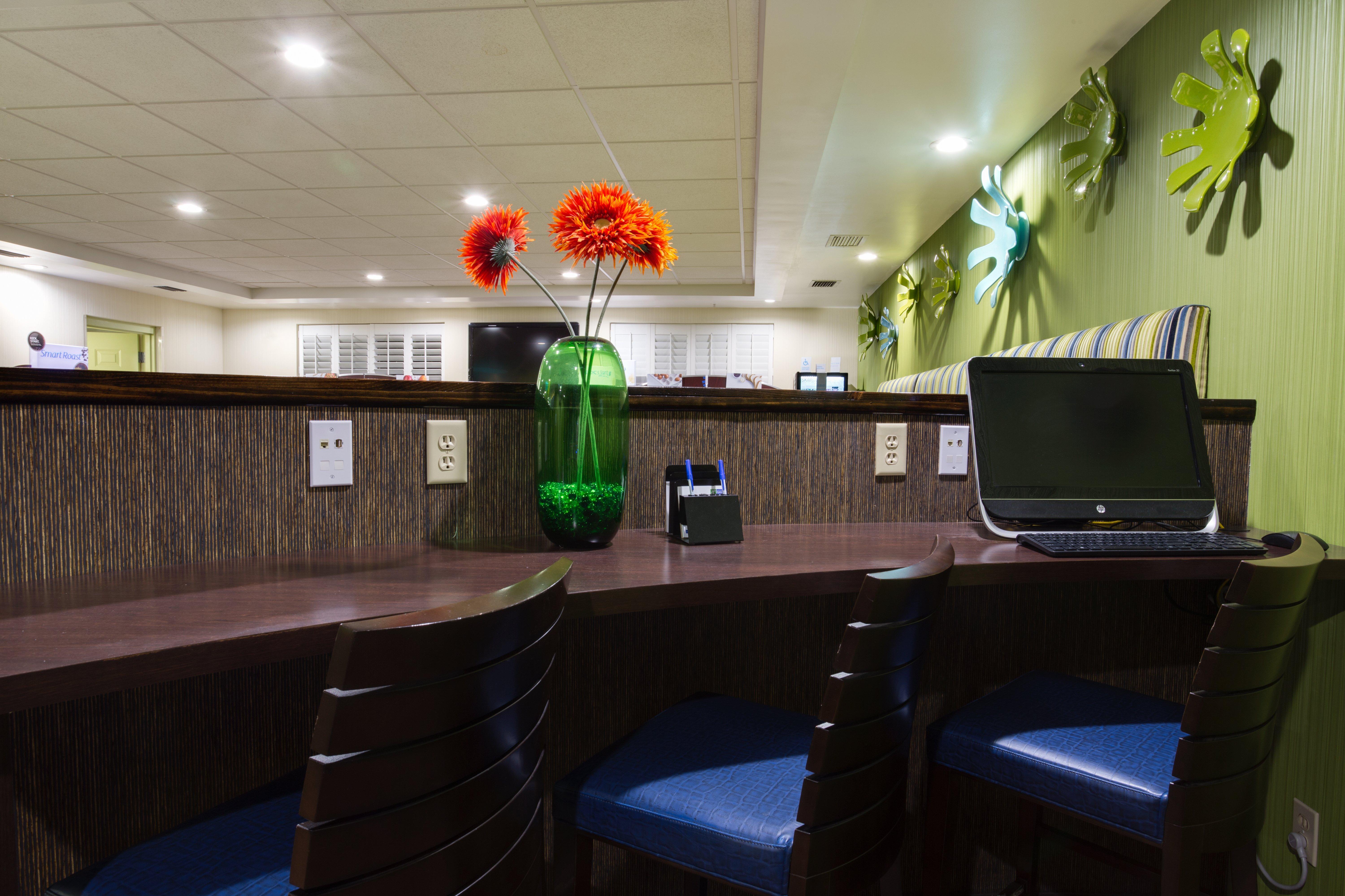 Holiday Inn Express & Suites Plant City By Ihg Exterior foto