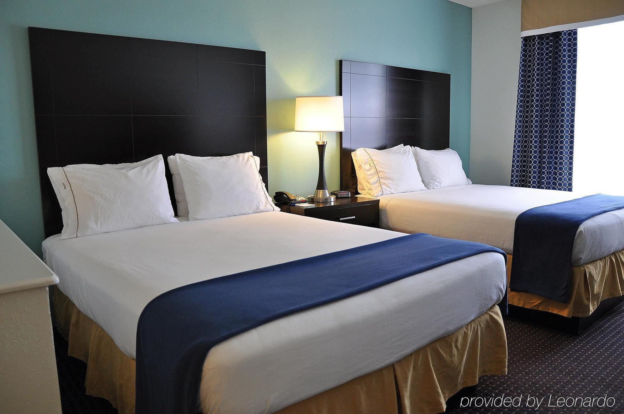 Holiday Inn Express & Suites Plant City By Ihg Exterior foto
